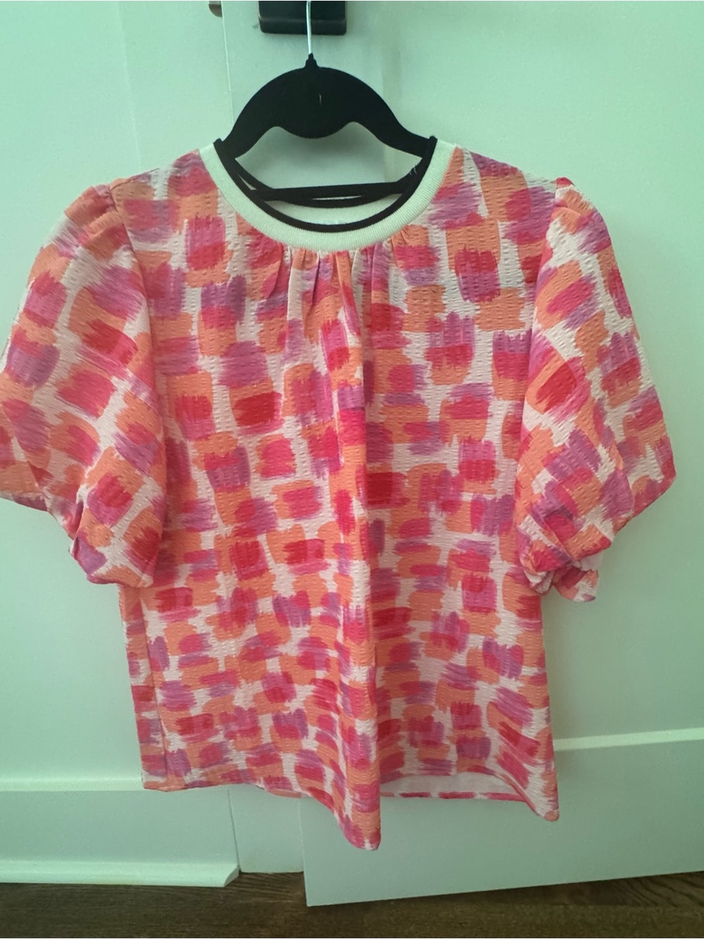 THML Pink and Orange Brushstroke Puff Sleeve Blouse